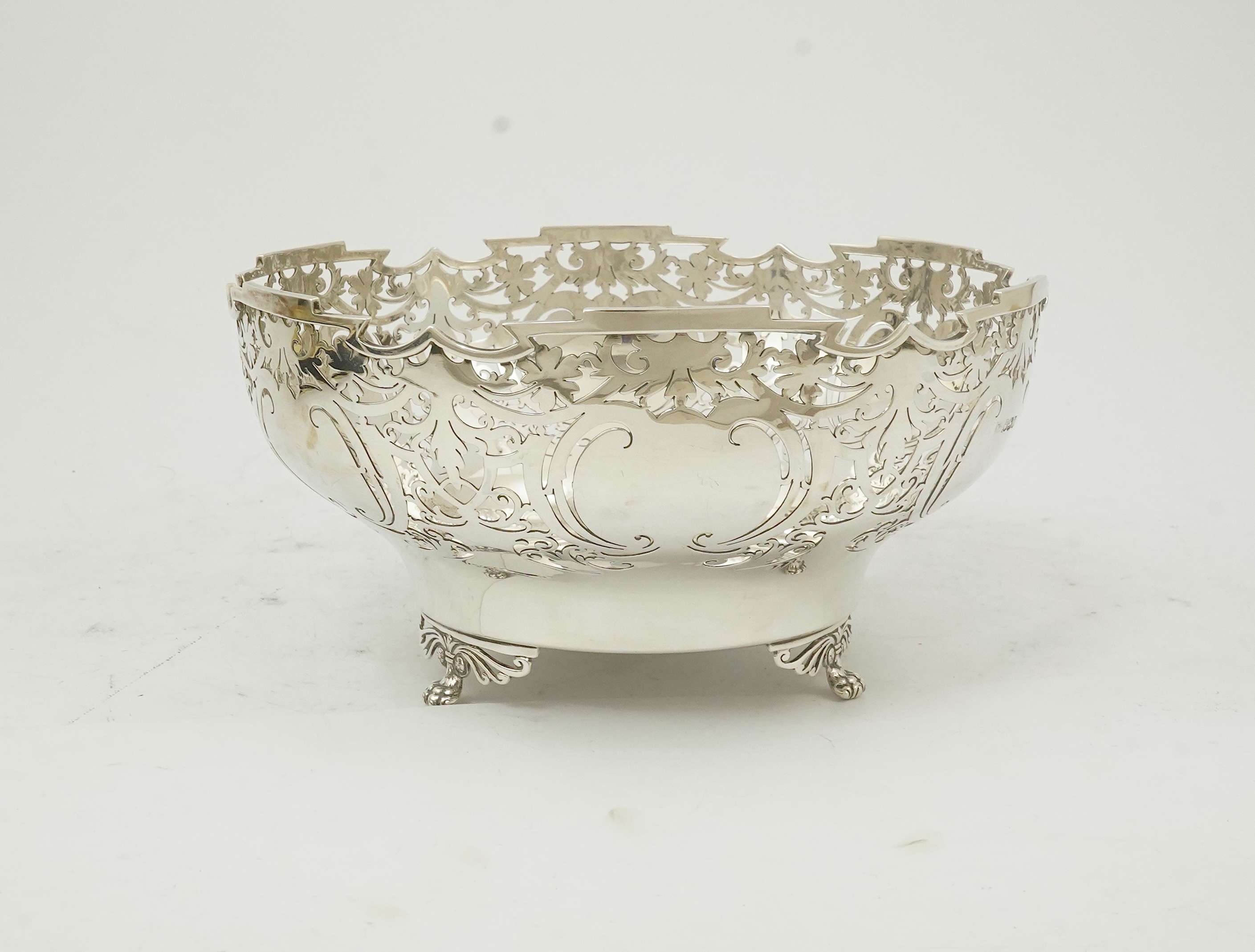 An Elizabeth II pieced silver fruit bowl, by Walker & Hall